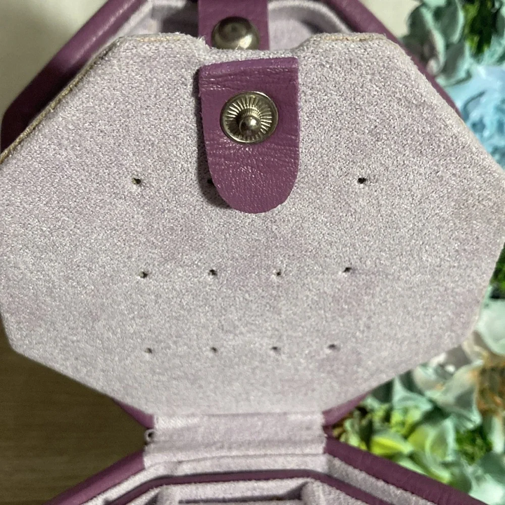Guang Tong leather jewelry box Purple Hexagonal New no box